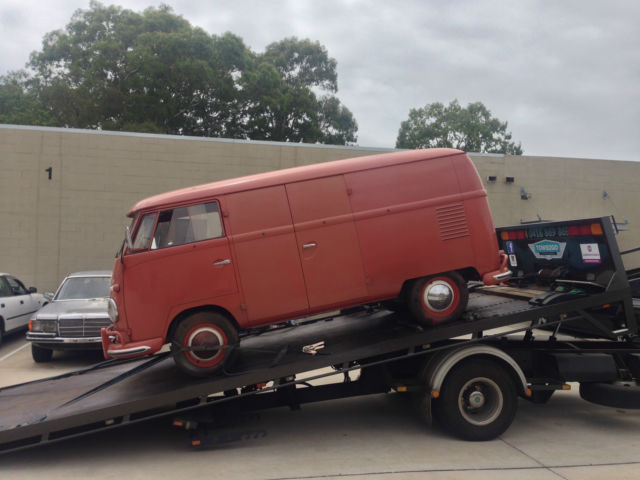 1961 Volkswagen Bus/Vanagon RED - photo 3