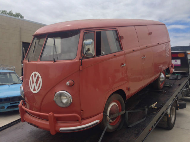 1961 Volkswagen Bus/Vanagon RED - photo 5