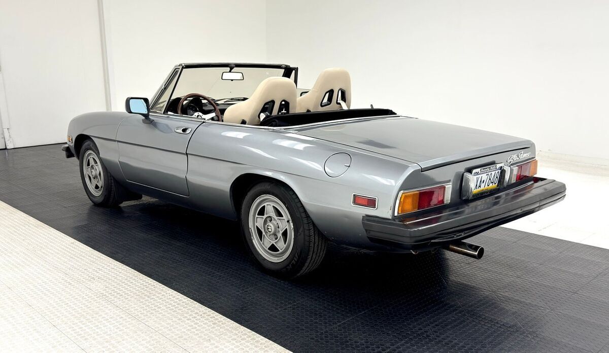 1982 Alfa Romeo Spider - photo 6