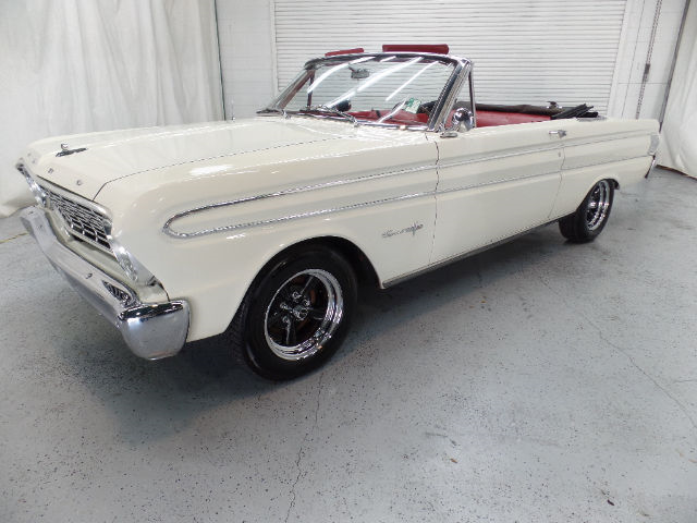 Sprint Convertible, Small Block, Automatic, White with Red Interior, 2bbl 1964 Ford Falcon Sprint