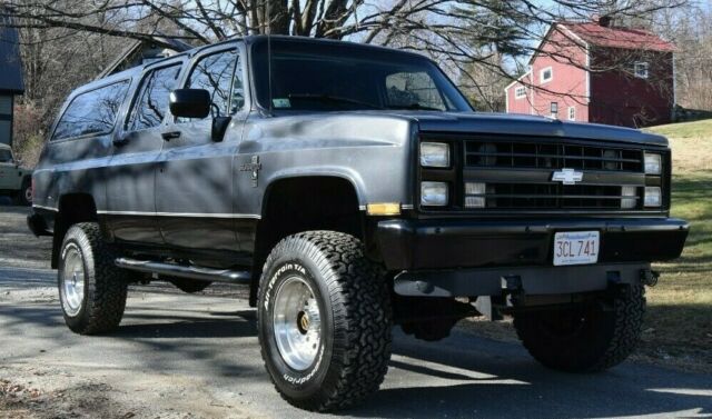 Square Body Chevy Suburban Diesel Beautiful One of a kind 8 seater K20 1986 Chevrolet Suburban Silverado