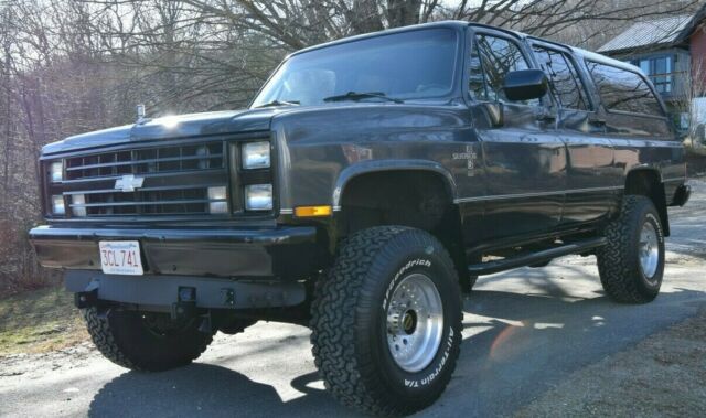 1986 Chevrolet Suburban Silverado - photo 4