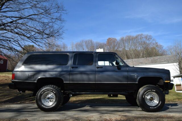 1986 Chevrolet Suburban Silverado - photo 5