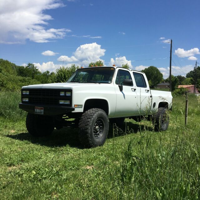 squarebody Chevy V3500 / K30 4x4 short box 1991 Chevrolet Other Pickups