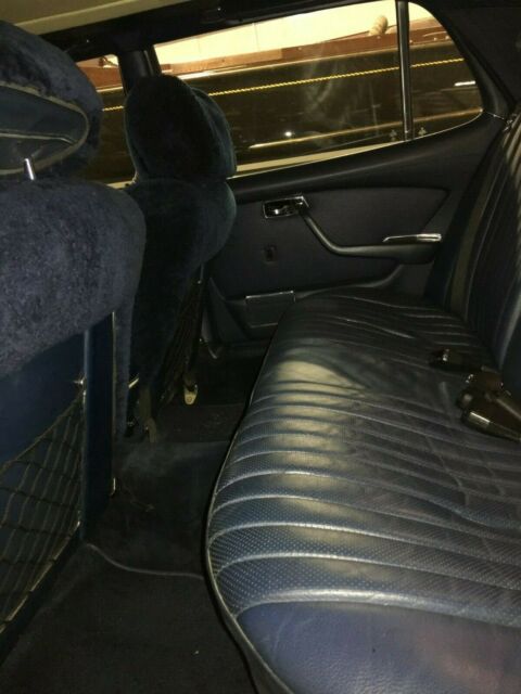 1979 Mercedes-Benz 6.9 Like New First Time Advertised - photo 10