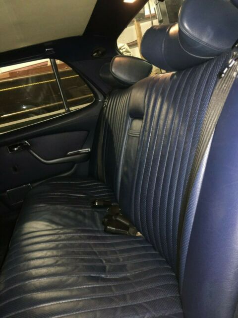 1979 Mercedes-Benz 6.9 Like New First Time Advertised - photo 9