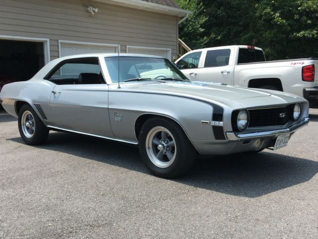 1969 Chevrolet Camaro SS - photo 2