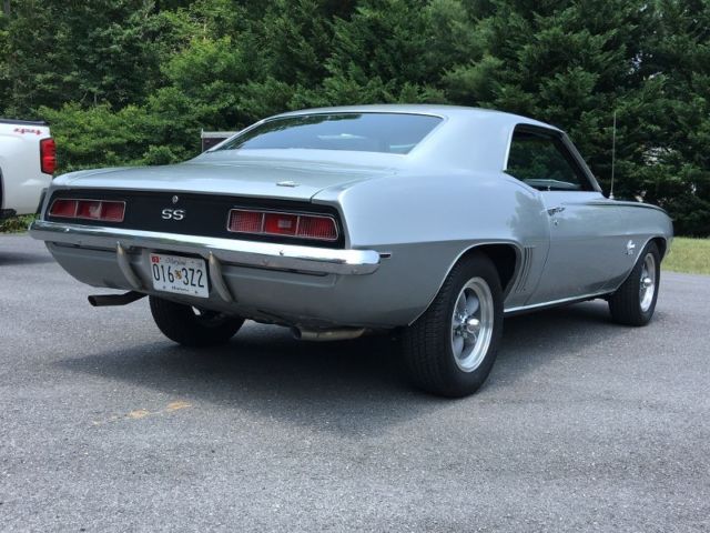 1969 Chevrolet Camaro SS - photo 4