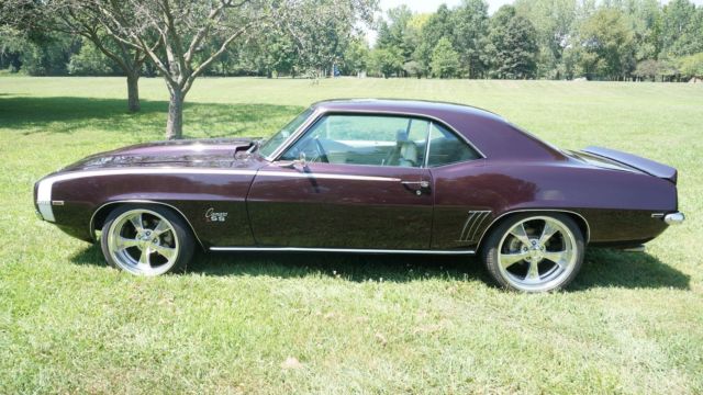 1969 Chevrolet Camaro SS 396 - photo 3