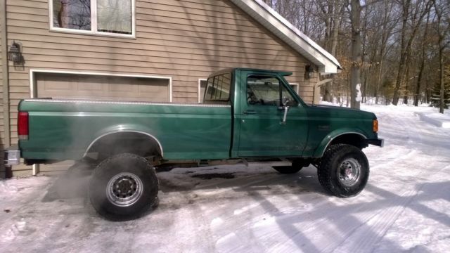 Standard regular cab pick up 1989 Ford F-350 Custom