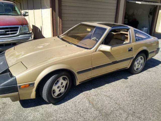 STANDARD TRANSMISSION, 5 SPEED 225 K MILES 1985 Nissan 300ZX HAND PAINTED GOLD PIN STRIPES