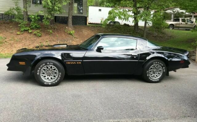 1977 Pontiac Trans Am -FIRST YEAR OF THE BANDIT-VERY RELIABLE CLASSIC- - photo 2