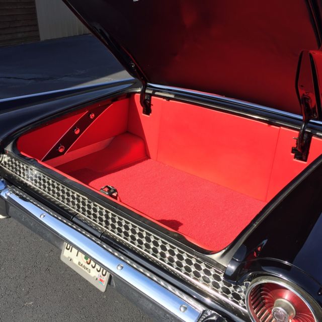 1961 Ford Galaxie STARLINER - photo 12