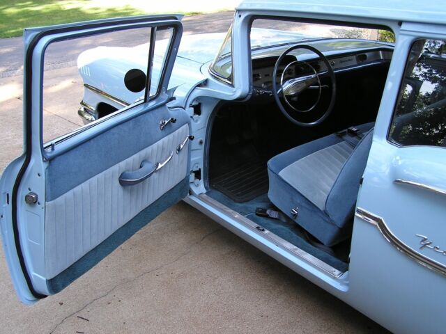 1958 Chevrolet yeoman - photo 11