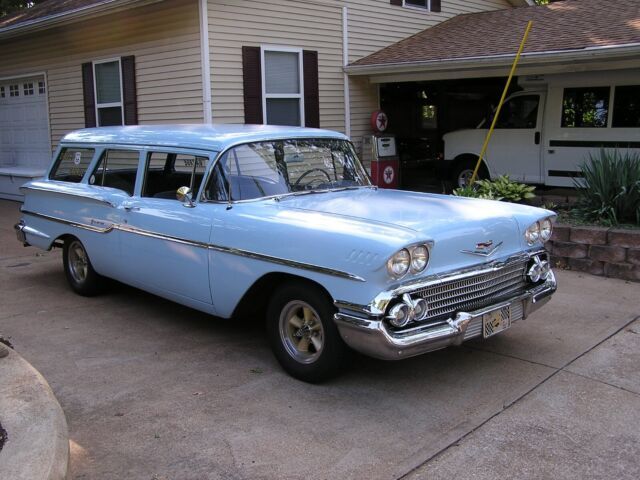 1958 Chevrolet yeoman - photo 3