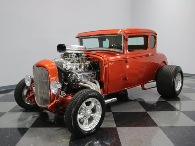 STEEL BODY, BUILT 383 STROKER W/ WEIAND BLOWER, HUGH M/T TIRES, NICE 5 WINDOW! 1930 Ford 5 Window Coupe