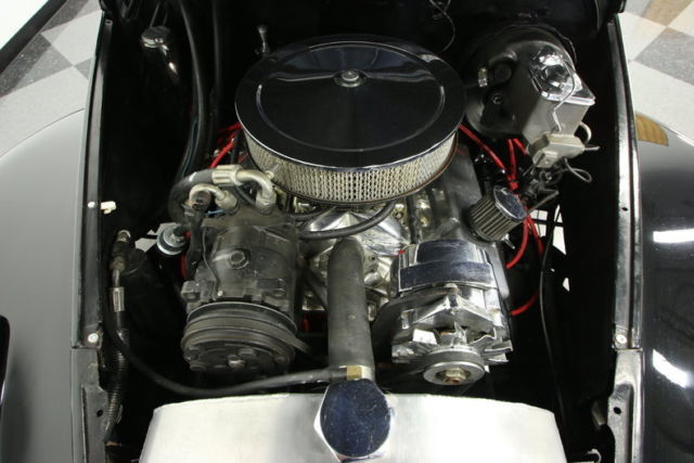 1940 Chevrolet Super Deluxe - photo 3