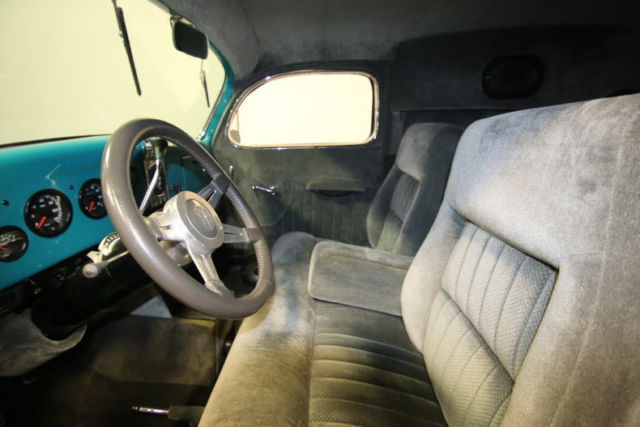 1935 Ford Sedan Delivery - photo 4