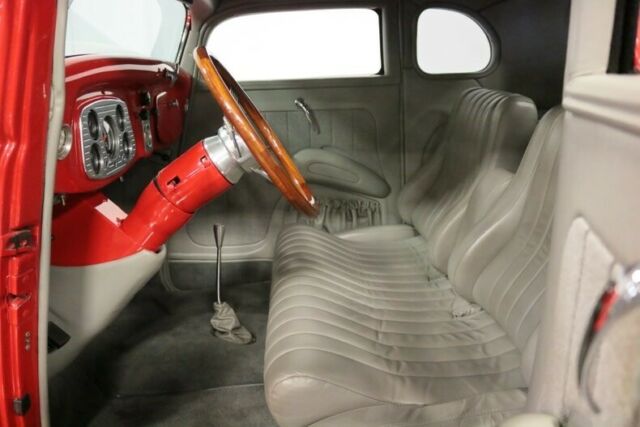 1933 Ford 5-Window Coupe - photo 5