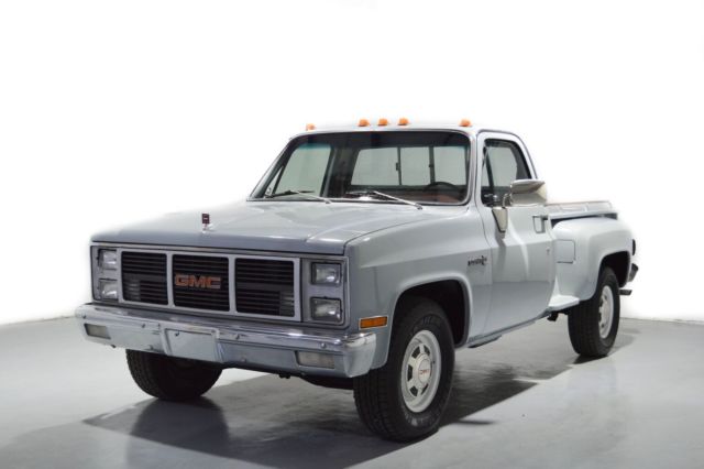 1982 GMC Sierra 2500 C25 - photo 2
