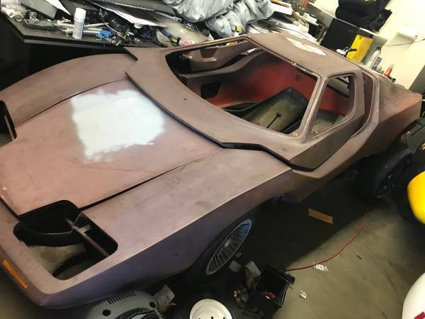 Sterling Kit Car, Warehouse Find, Heavily Modifird, No Engine or Interior 1969 Replica/Kit Makes Sterling Kit Car