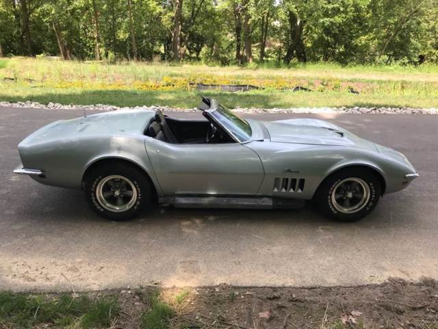 1969 Chevrolet Corvette Convertible - photo 9