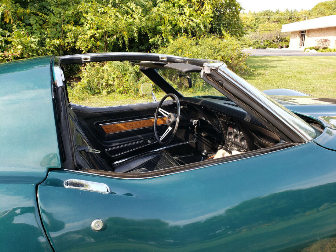 1973 Chevrolet Corvette Deluxe Leather - photo 7
