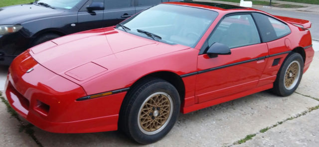 Stock 1988 Pontiac Fiero GT Red lumbar gold wheels rare classic low miles 1988 Pontiac Fiero
