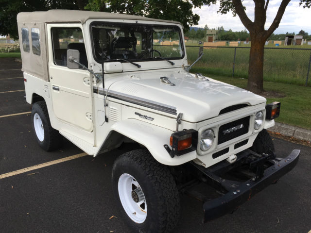 Stock Survivor 1981 USA FJ40 Soft Top Original Paint - 80500 Miles 1981 Toyota Land Cruiser FJ40