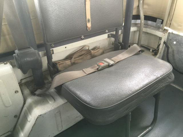 1981 Toyota Land Cruiser FJ40 - photo 13