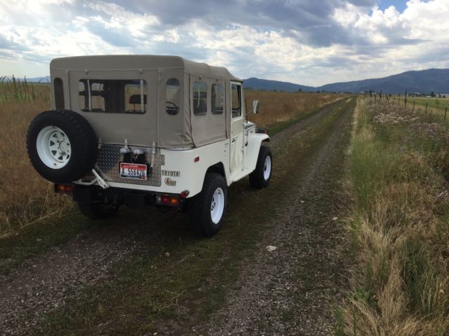 1981 Toyota Land Cruiser FJ40 - photo 3