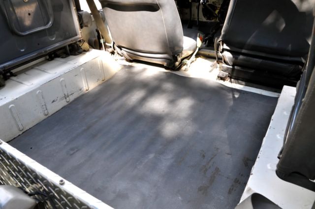 1981 Toyota Land Cruiser FJ40 - photo 9