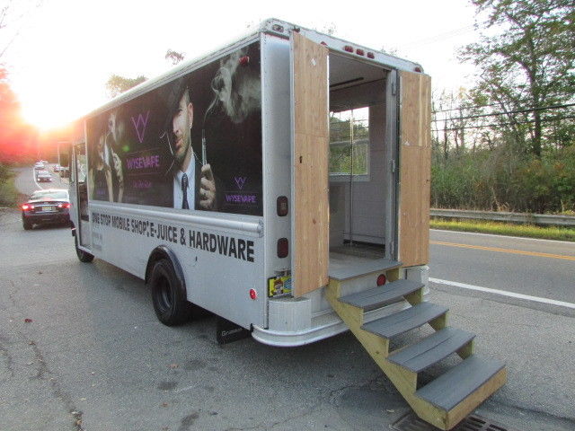 1991 Ford E-Series Van E 350 - photo 4