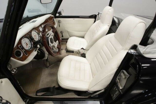 1971 Triumph TR-6 -- - photo 5