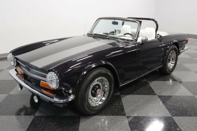 1971 Triumph TR-6 -- - photo 6