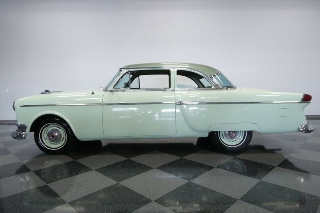 1954 Packard Clipper Deluxe - photo 3