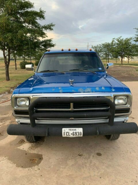 1993 Dodge Ram 2500 - photo 10