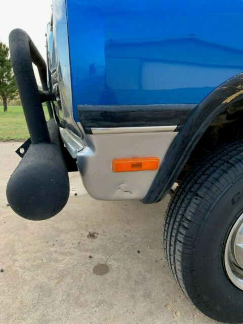 1993 Dodge Ram 2500 - photo 11