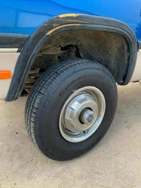 1993 Dodge Ram 2500 - photo 12