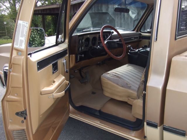 1986 Chevrolet C-10 Scottsdale - photo 12