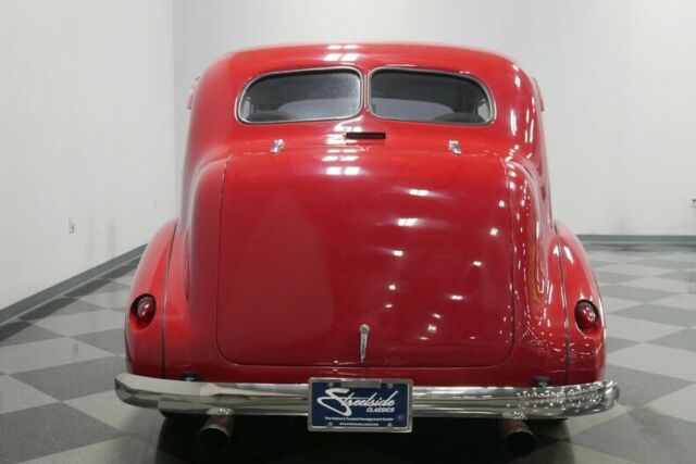 1938 Pontiac Sedan Humpback - photo 12
