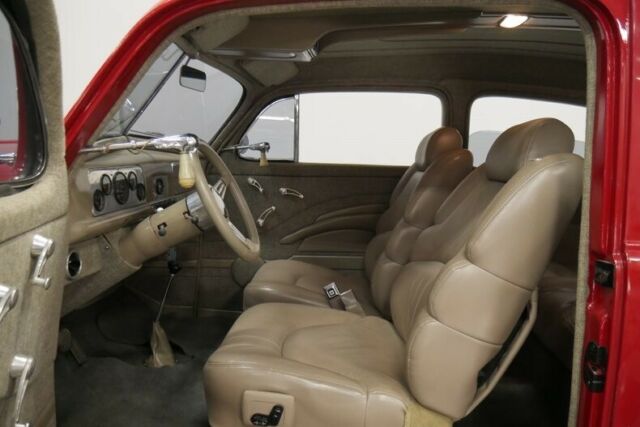 1938 Pontiac Sedan Humpback - photo 5