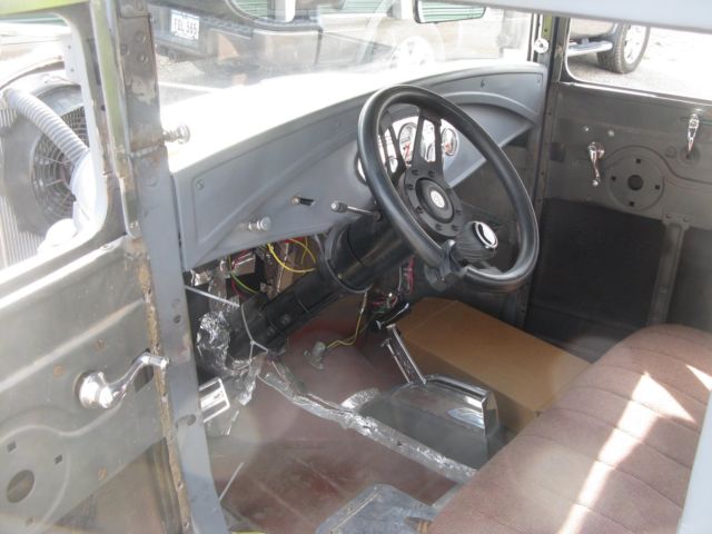 1930 Ford Model A 5 window - photo 8