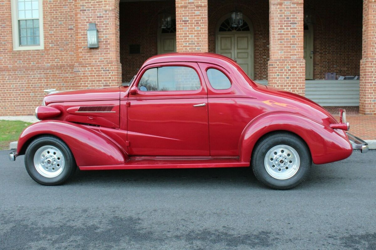 1937 Chevrolet Business Coupe - photo 2