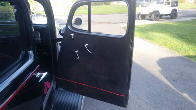 1937 Packard 120 4 Door Sedan - photo 8