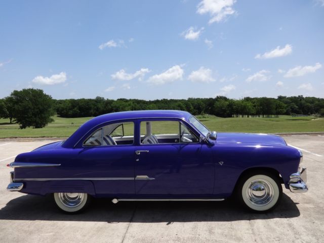 1951 Ford Two-Door Sedan CUSTOM DELUXE TUDOR - photo 5
