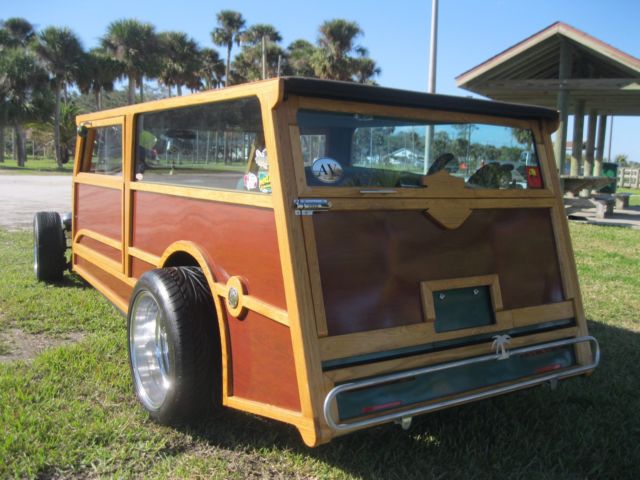 1937 Replica/Kit Makes Ford Woody Wagon - photo 4