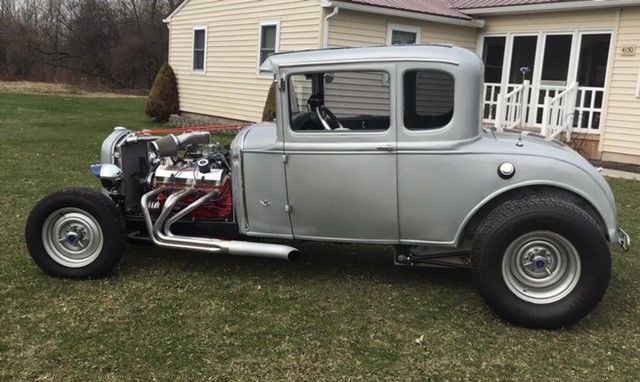 1930 Ford Model A - photo 2