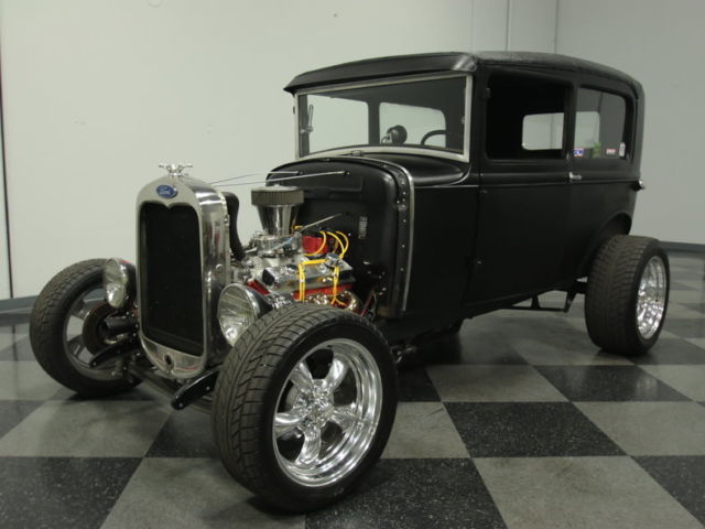 STREETROD/RATROD FORD, 350 V8, 4BBL, TH400, FORD 9", COILOVERS, TORQUE THRUSTS!! 1931 Ford Tudor Sedan