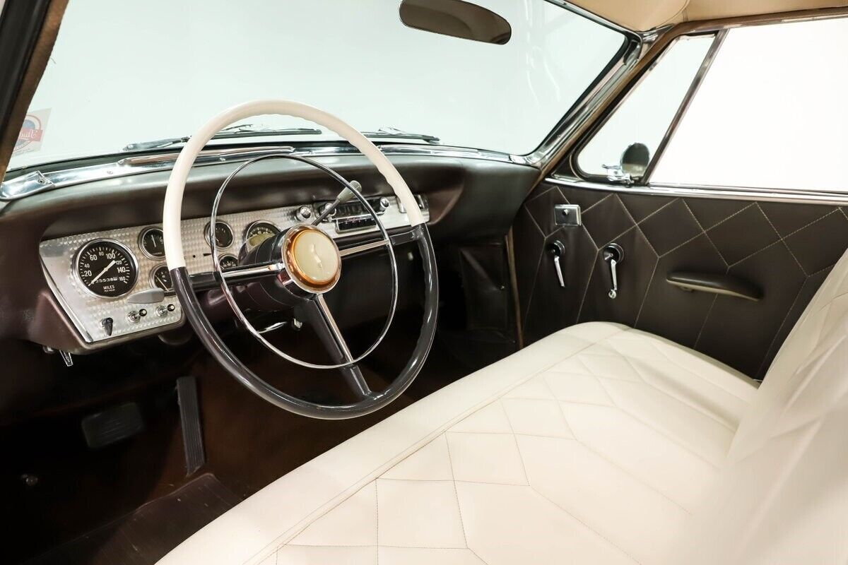 1955 Studebaker President Speedster - photo 2